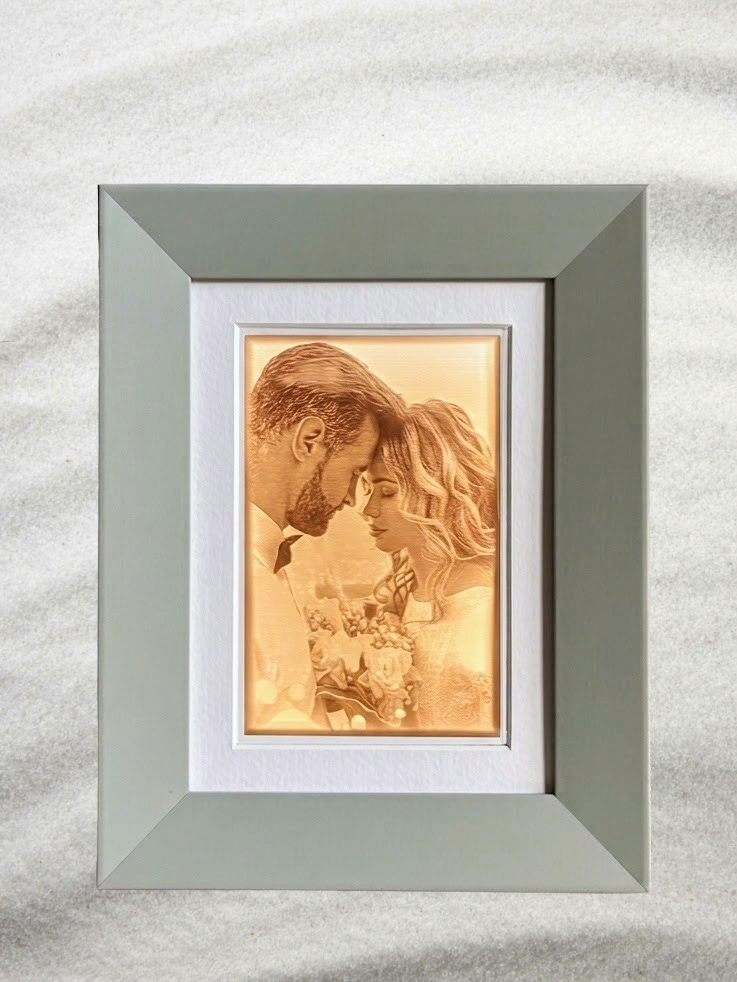 Personalisierte LED 3D Druck Lampe/Nachtlicht im Holzrahmen (Creme-Mint)